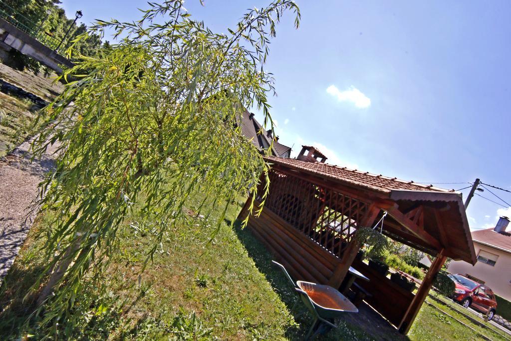 Apartment House Lalita Фужине Екстер'єр фото