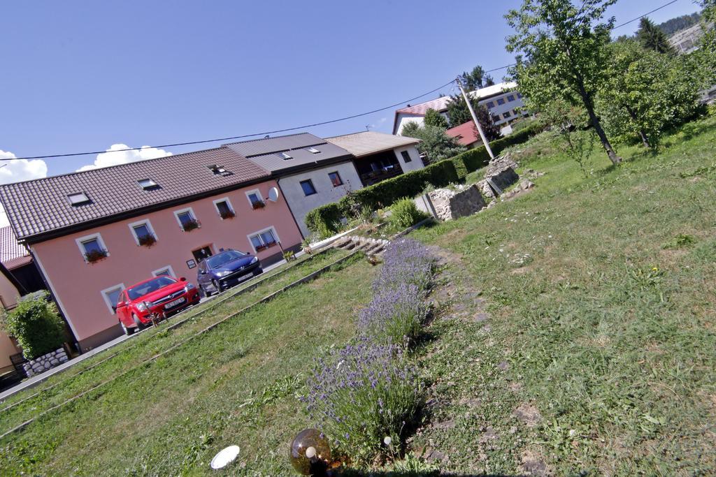 Apartment House Lalita Фужине Екстер'єр фото