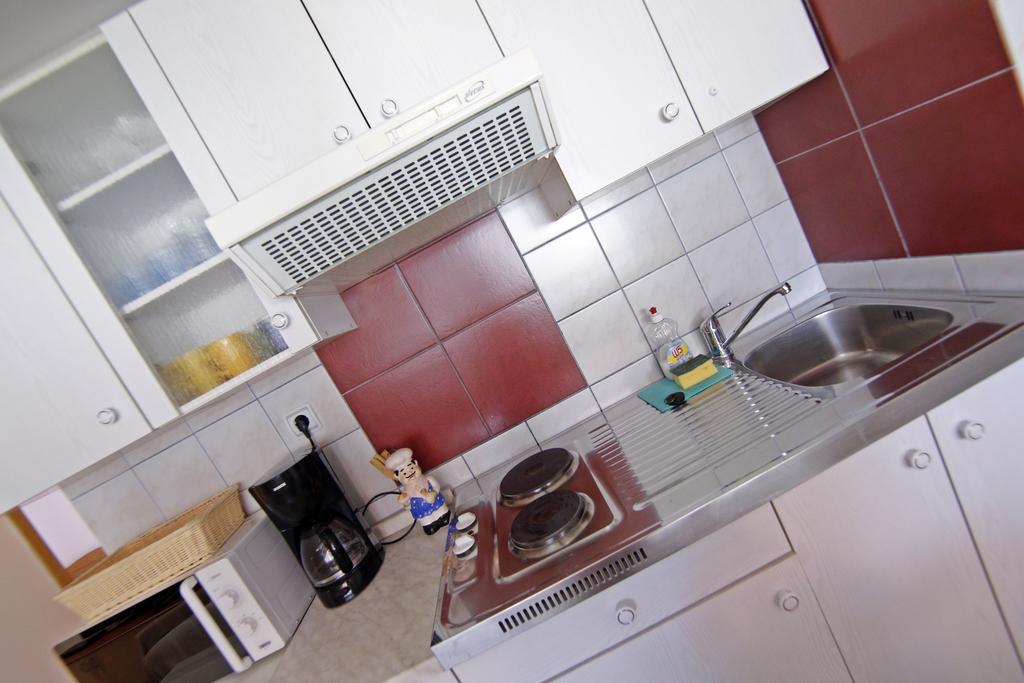 Apartment House Lalita Фужине Екстер'єр фото