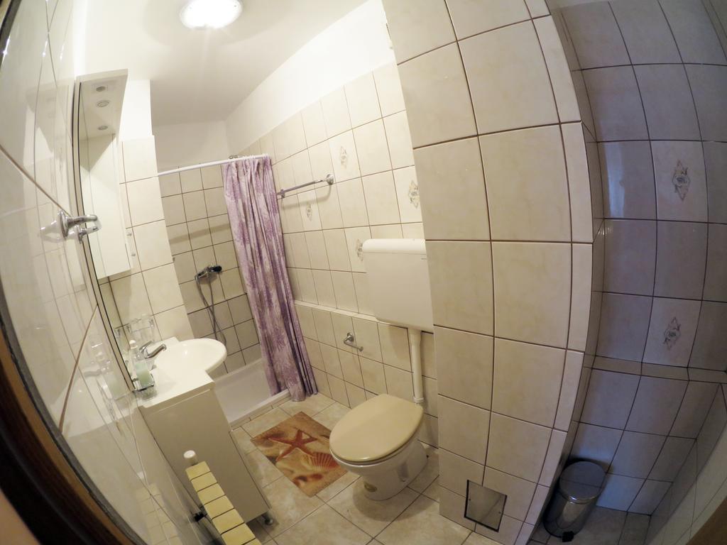 Apartment House Lalita Фужине Екстер'єр фото